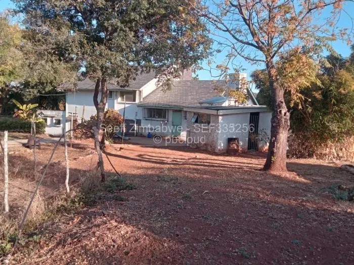 5 Bedroom House for Sale in Sunning Hill, Bulawayo