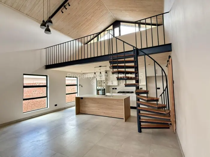 Townhouse/Cluster for Sale in Newlands, Harare