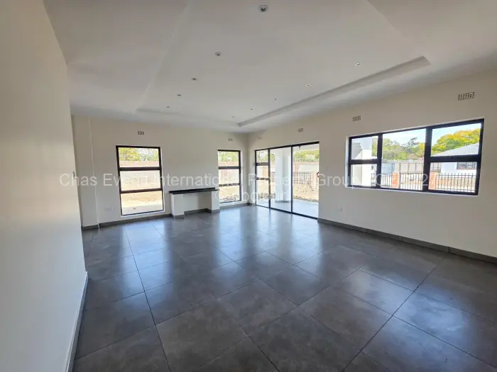 Townhouse/Cluster for Sale in Hillside Byo, Bulawayo