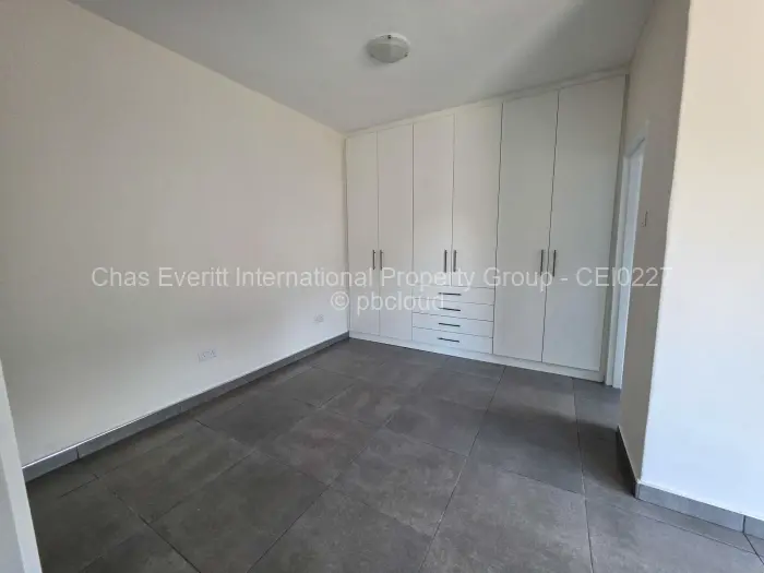 Townhouse/Cluster for Sale in Hillside Byo, Bulawayo