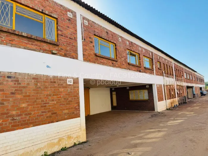 Industrial Property to Rent in Bluff Hill