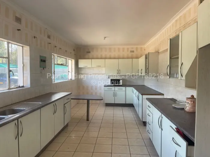 4 Bedroom House to Rent in Borrowdale