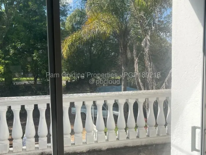 4 Bedroom House to Rent in Borrowdale