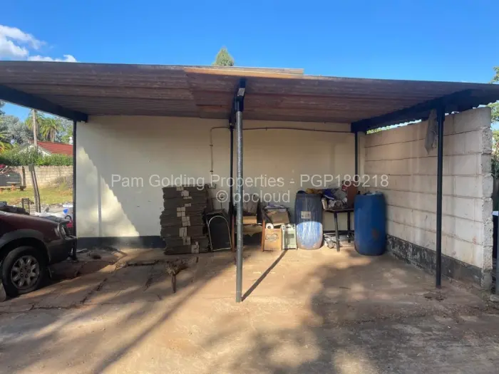 4 Bedroom House to Rent in Borrowdale