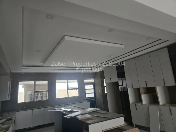7 Bedroom House for Sale in Mount Pleasant Heights, Harare
