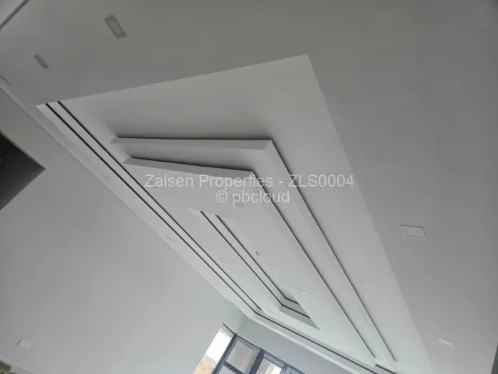 7 Bedroom House for Sale in Mount Pleasant Heights, Harare