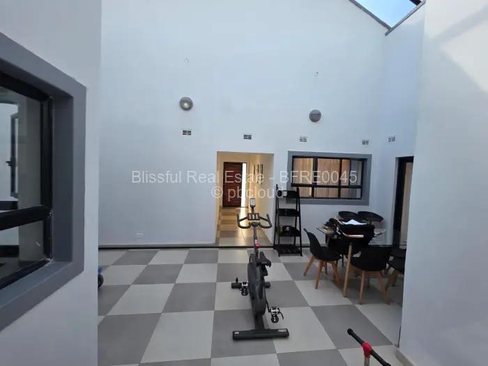4 Bedroom House to Rent in Carrick Creagh Estate