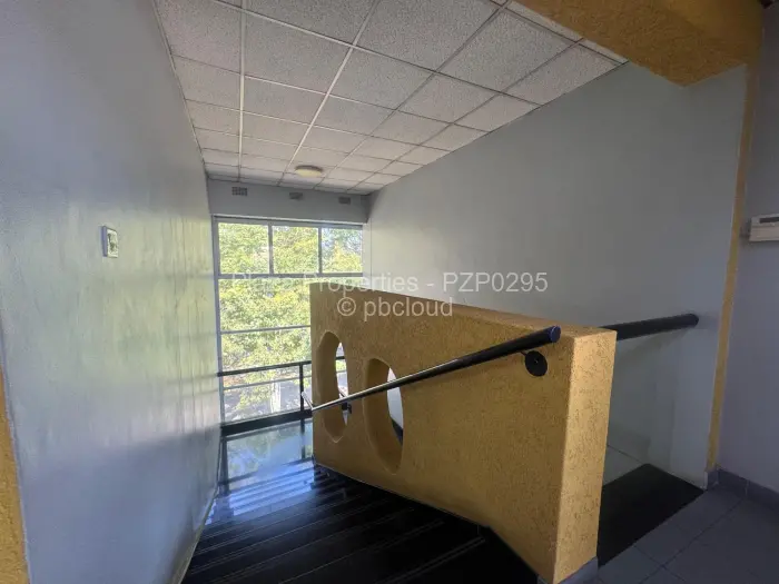 Commercial Property to Rent in Avondale