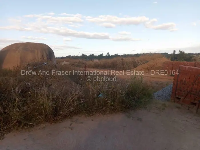 Stand for Sale in Timire Park Ruwa, Ruwa