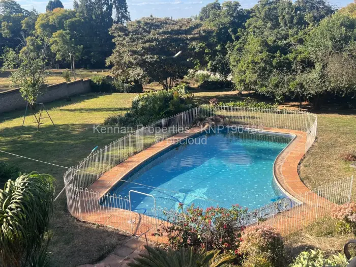 5 Bedroom House to Rent in Greendale North