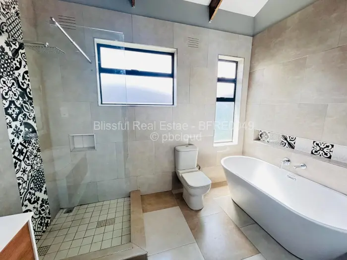 Flat/Apartment for Sale in Greendale, Harare