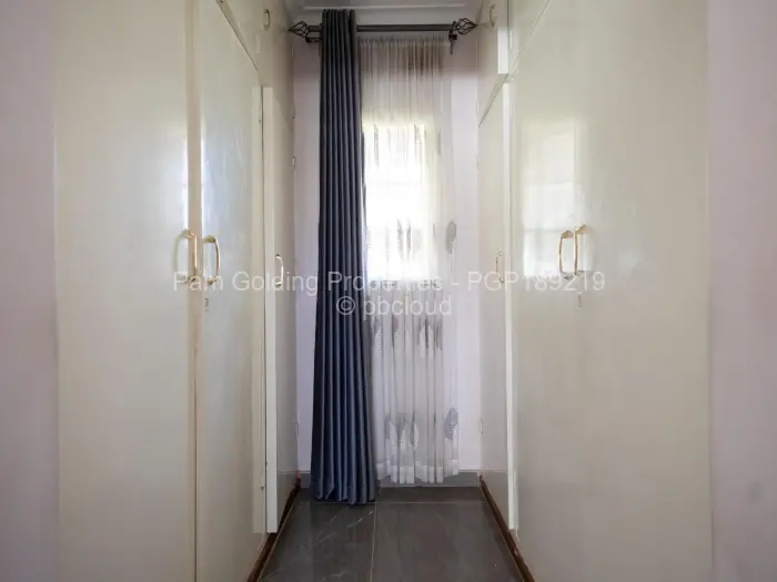 4 Bedroom House for Sale in Borrowdale, Harare