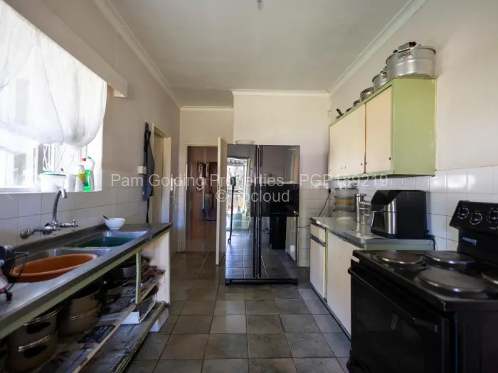 4 Bedroom House for Sale in Borrowdale, Harare