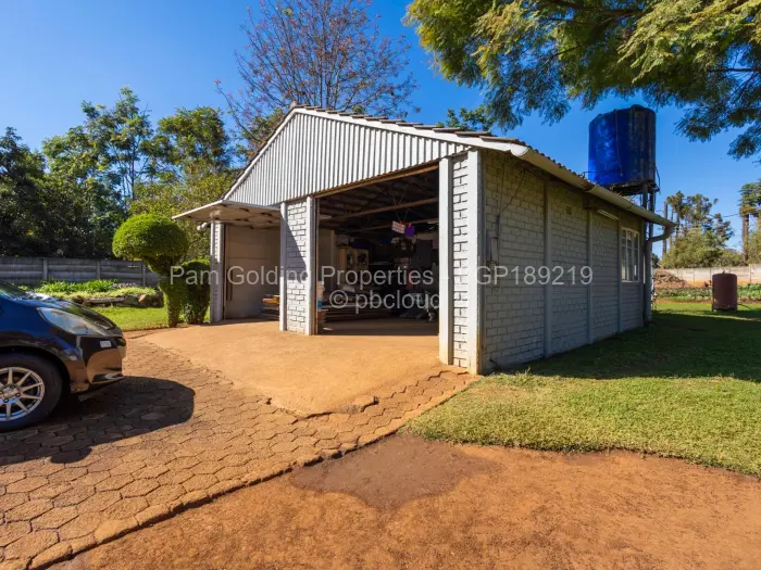 4 Bedroom House for Sale in Borrowdale, Harare