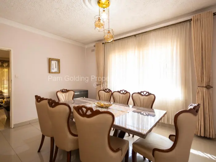 4 Bedroom House for Sale in Borrowdale, Harare