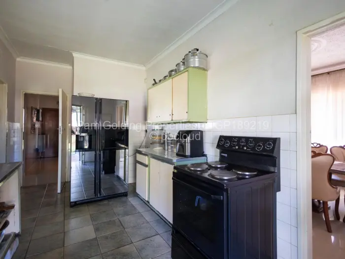 4 Bedroom House for Sale in Borrowdale, Harare