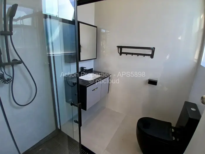 Flat/Apartment to Rent in Borrowdale
