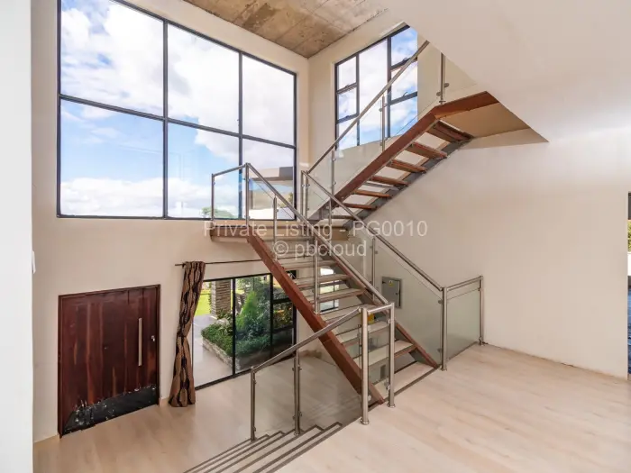 5 Bedroom House for Sale in Borrowdale, Harare