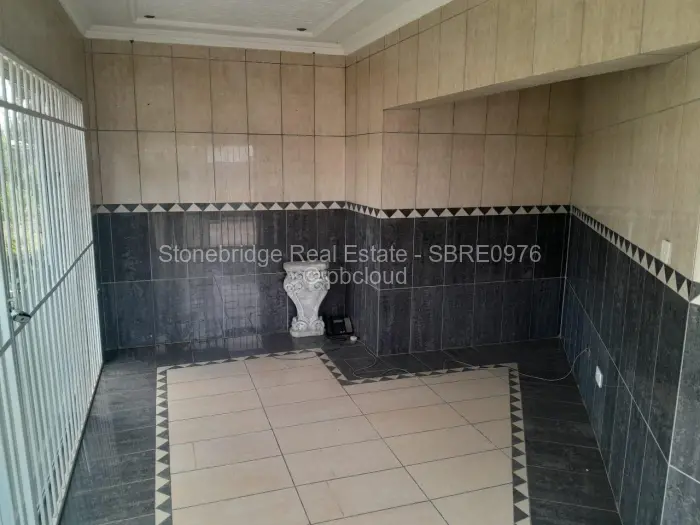 Commercial Property to Rent in Milton Park