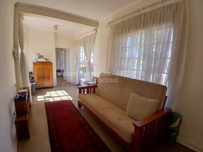 3 Bedroom Cottage/Garden Flat to Rent in Mount Pleasant