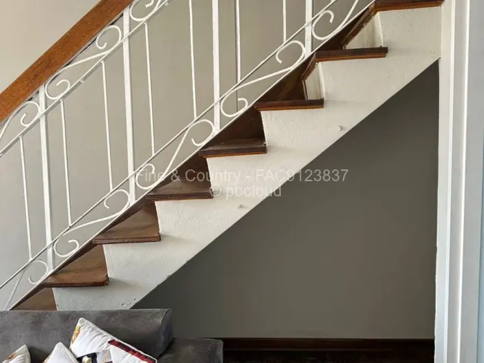 Flat/Apartment to Rent in Avenues