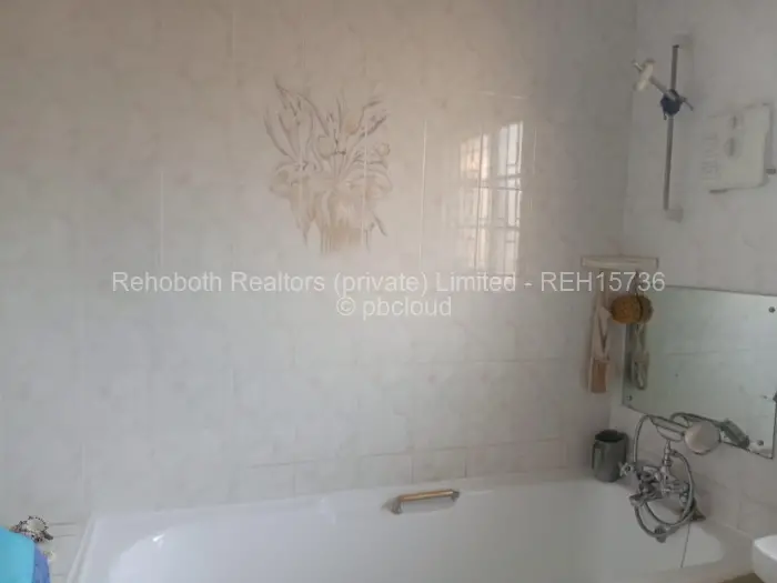 3 Bedroom House for Sale in Upper Hillside, Harare