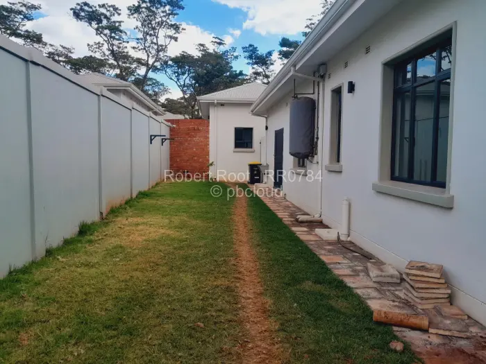 3 Bedroom House to Rent in Chisipite