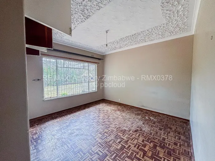 5 Bedroom House to Rent in Kambanji
