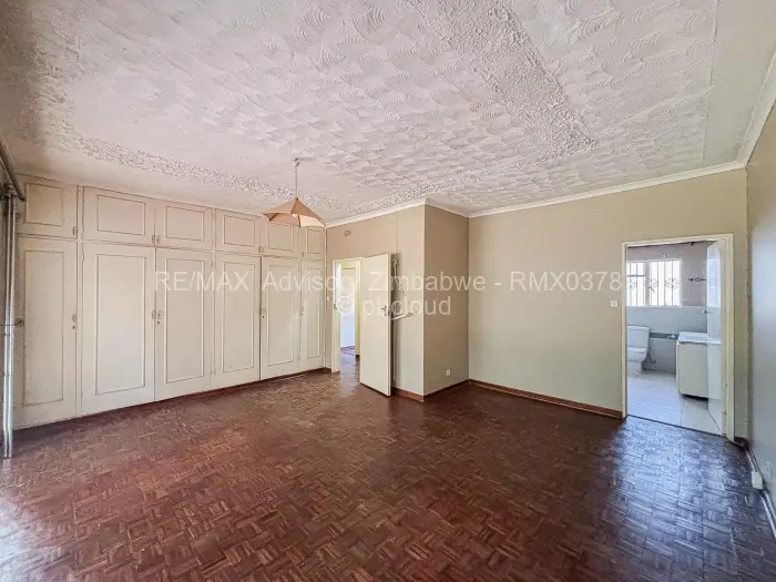 5 Bedroom House to Rent in Kambanji