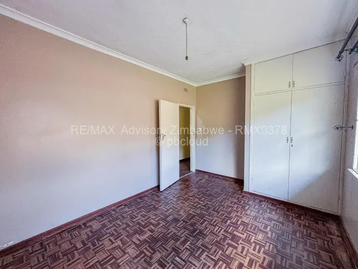 5 Bedroom House to Rent in Kambanji