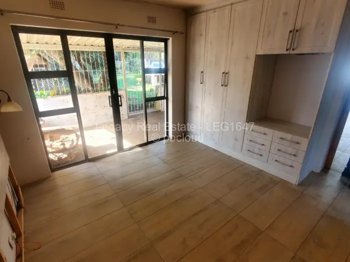 5 Bedroom House for Sale in Eastlea, Harare