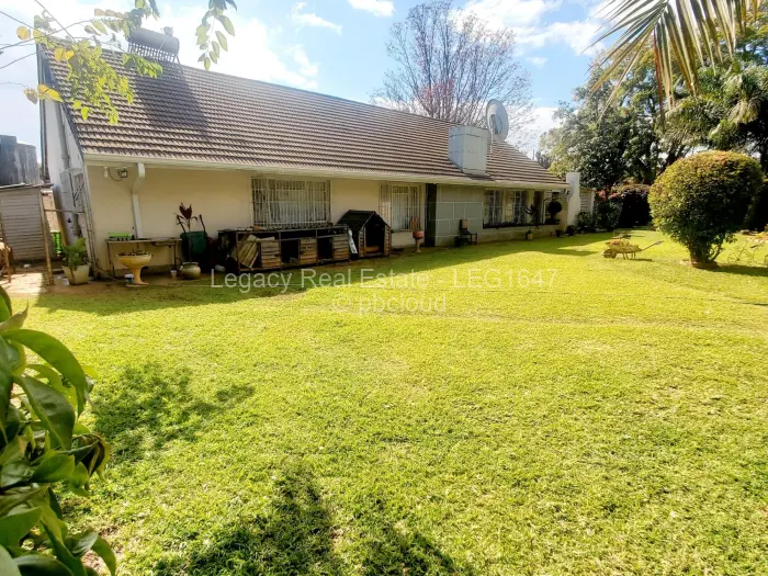 5 Bedroom House for Sale in Eastlea, Harare