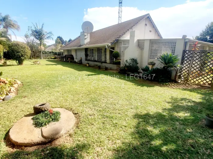 5 Bedroom House for Sale in Eastlea, Harare