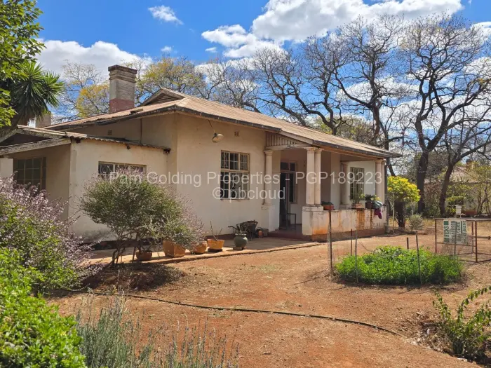 4 Bedroom House for Sale in Suburbs, Bulawayo