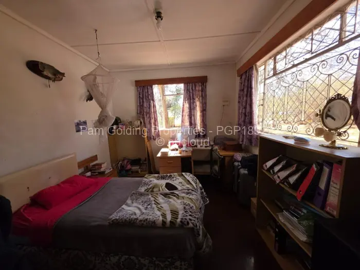 4 Bedroom House for Sale in Suburbs, Bulawayo