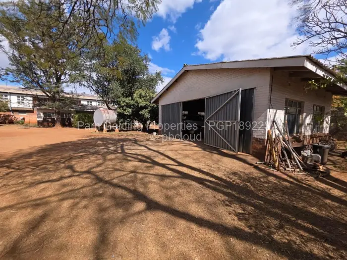 4 Bedroom House for Sale in Suburbs, Bulawayo