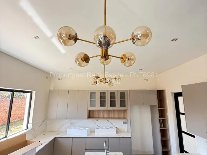5 Bedroom House for Sale in Mount Pleasant Heights, Harare