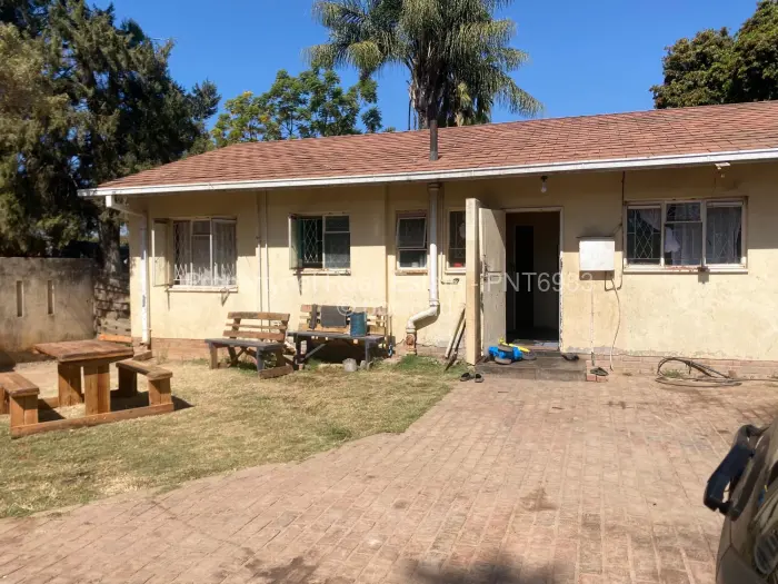 3 Bedroom House for Sale in Mabelreign, Harare