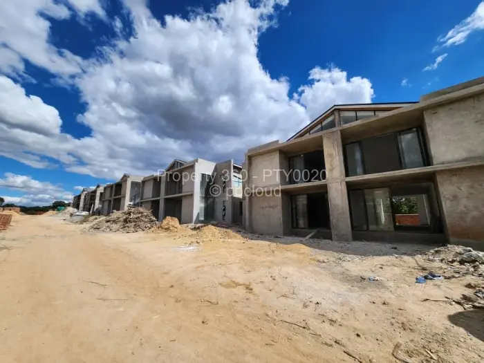 Townhouse/Complex/Cluster for Sale in Monovale, Harare