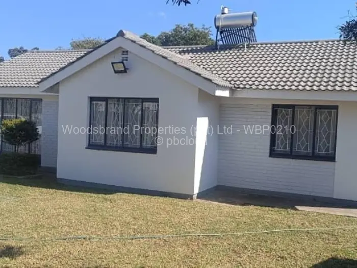 3 Bedroom House to Rent in Msasa Park