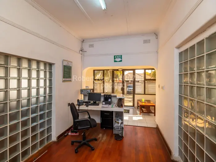 Warehouse/Industrial for Sale in Eastlea, Harare