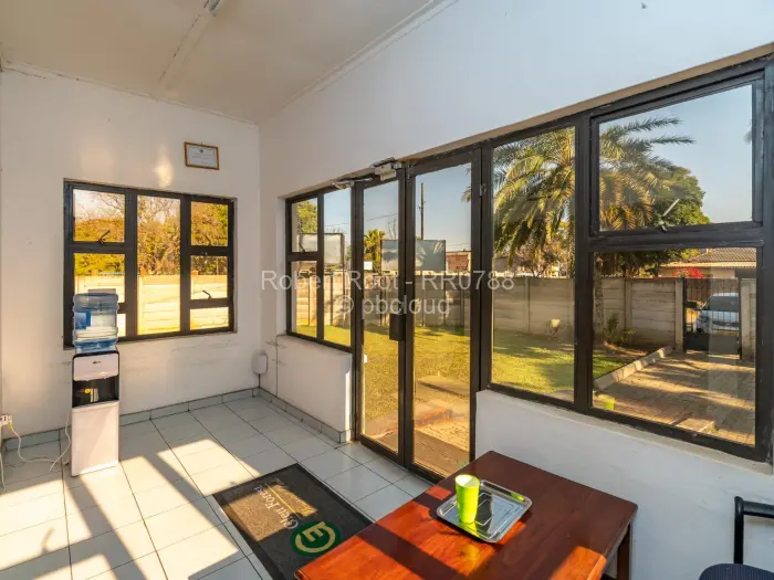 Warehouse/Industrial for Sale in Eastlea, Harare