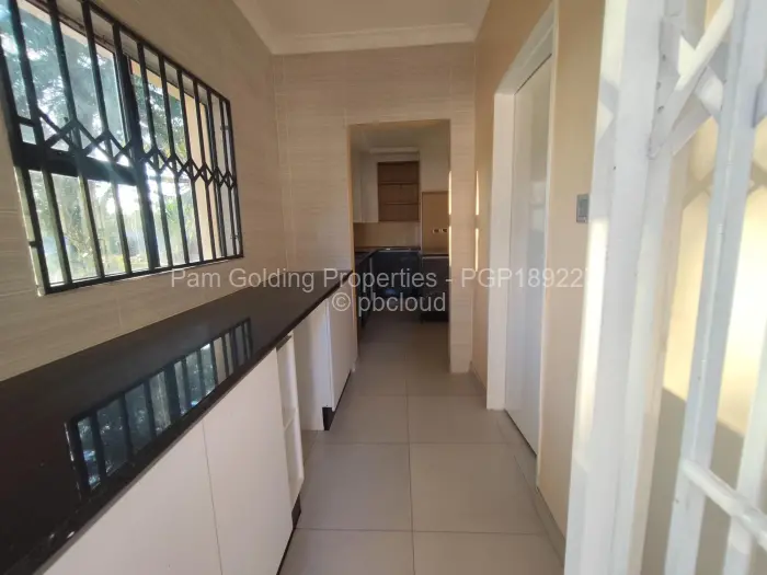 4 Bedroom House to Rent in Greendale