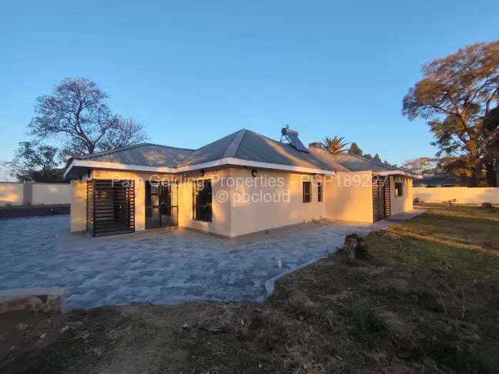 4 Bedroom House to Rent in Greendale