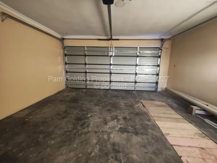 4 Bedroom House to Rent in Greendale