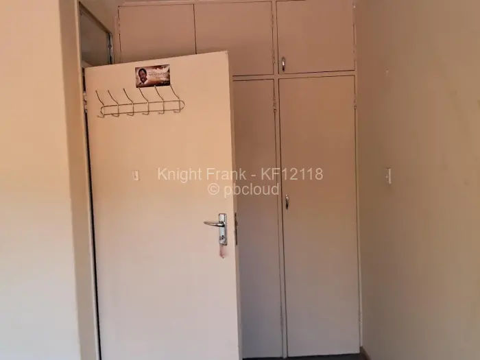 Townhouse/Complex/Cluster to Rent in Avenues, Harare