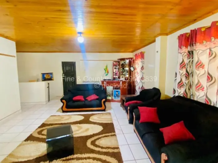 5 Bedroom House to Rent in Ruwa, Ruwa