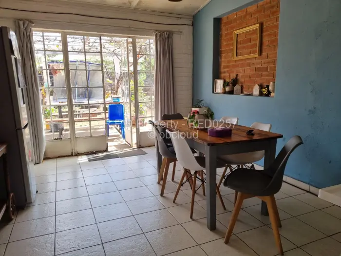 3 Bedroom House for Sale in Suburbs, Bulawayo