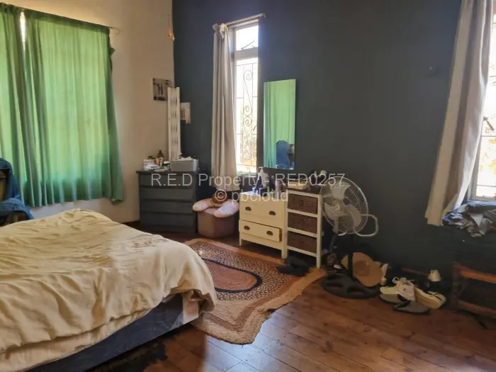 3 Bedroom House for Sale in Suburbs, Bulawayo
