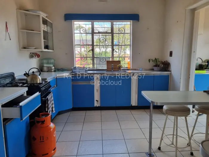 3 Bedroom House for Sale in Suburbs, Bulawayo